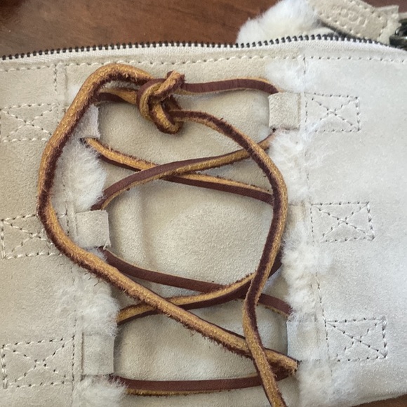 UGG Suede Wristlet - Picture 6 of 7